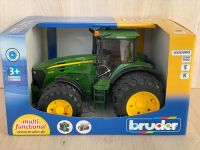 машинка іграшкова - трактор John Deere 7930, 03052 (Bruder, Германия)