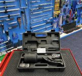 вороток з редуктором YATO : квадрат 1", F=5800 Нм, L= 380 мм YT-07822
