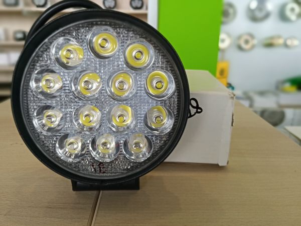 фара світлодіодна LED Work Light 42W Round Spot beam, ETK-WL-42W-RD (CREE)