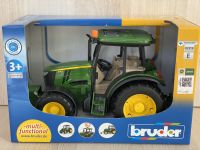 машинка іграшкова - трактор John Deere 5115M, 02106 (Bruder, Германия)