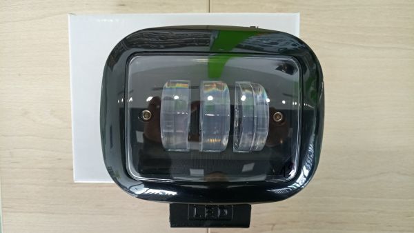 балка світлодіодна LED Work Light 30W Square, Black Color, Flood Beam ETK-WL-30W-SQ-BLK (CREE)